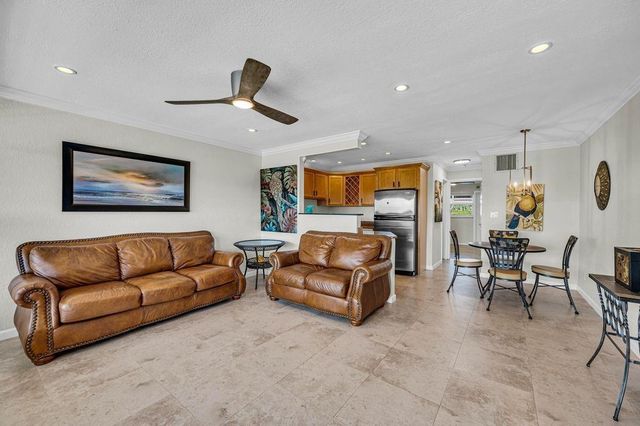 4836 NE 23rd Avenue 27, Fort Lauderdale, FL 33308