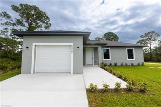 6027 PECAN CIR, Labelle, FL 33935
