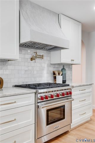 403 Berwickshire Dr, Henrico, VA 23229