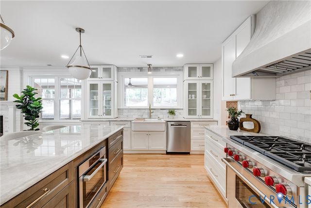 403 Berwickshire Dr, Henrico, VA 23229