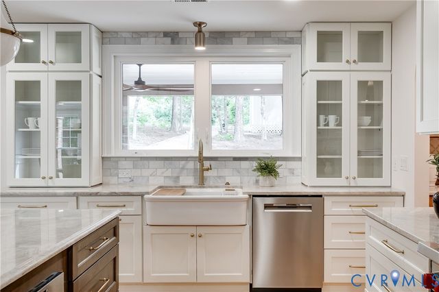 403 Berwickshire Dr, Henrico, VA 23229