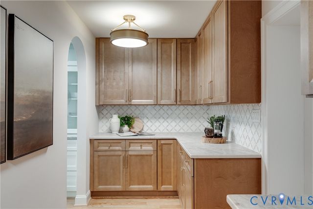 403 Berwickshire Dr, Henrico, VA 23229