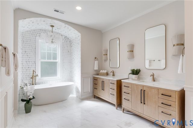 403 Berwickshire Dr, Henrico, VA 23229
