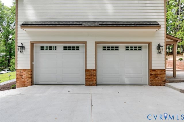 403 Berwickshire Dr, Henrico, VA 23229