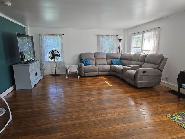 469 Old Claremont Road, Charlestown, NH 03603