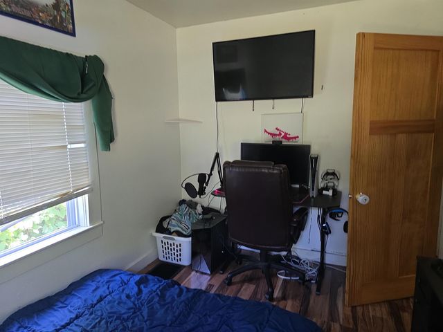 469 Old Claremont Road, Charlestown, NH 03603