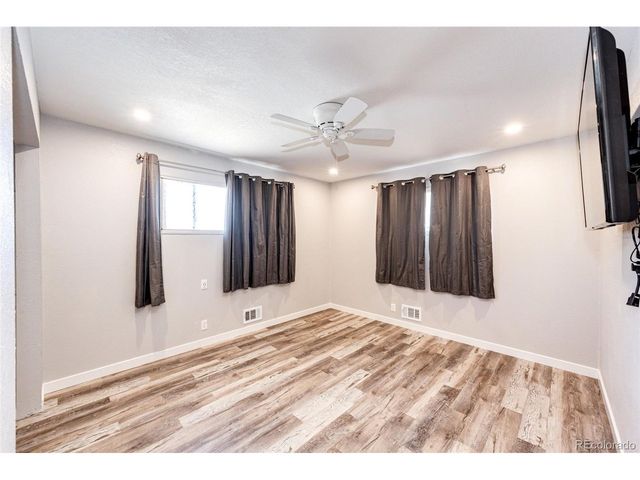 10880 Mildred Dr, Northglenn, CO 80233