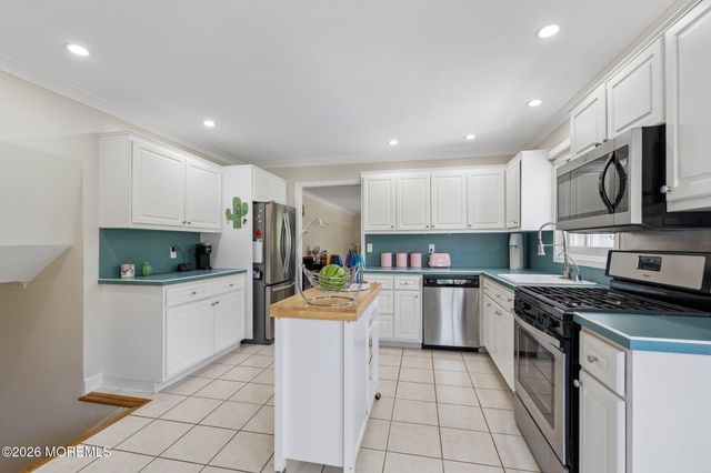 2225 Riviera Parkway, Point Pleasant, NJ 08742