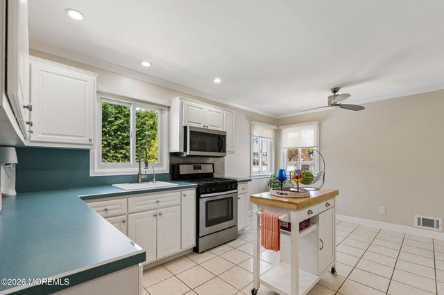 2225 Riviera Parkway, Point Pleasant, NJ 08742