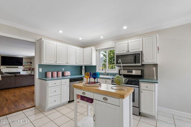 2225 Riviera Parkway, Point Pleasant, NJ 08742