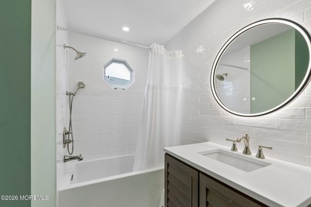 2225 Riviera Parkway, Point Pleasant, NJ 08742