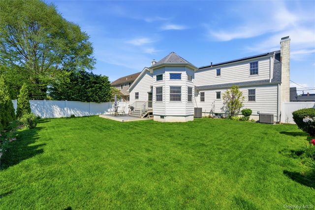 228 Atlantic Avenue, Massapequa Park, NY 11762