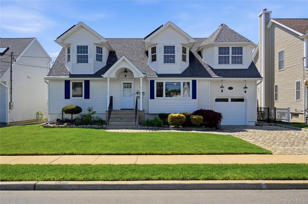 228 Atlantic Avenue, Massapequa Park, NY 11762