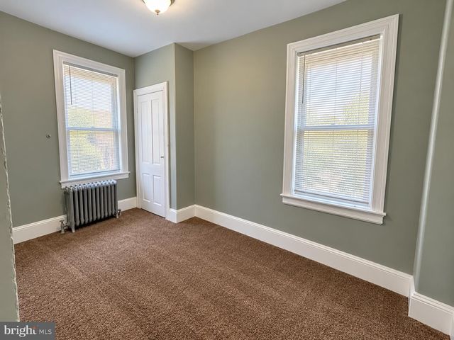350 PENN ST, Burlington, NJ 08016