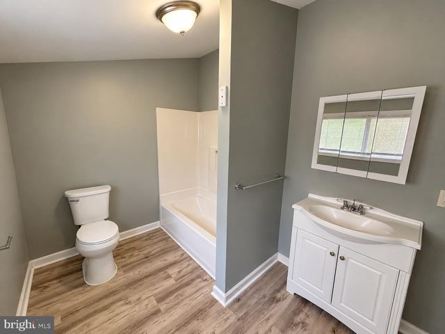 350 PENN ST, Burlington, NJ 08016
