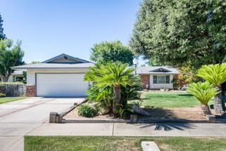 181 W Dovewood Lane, Fresno, CA 93704