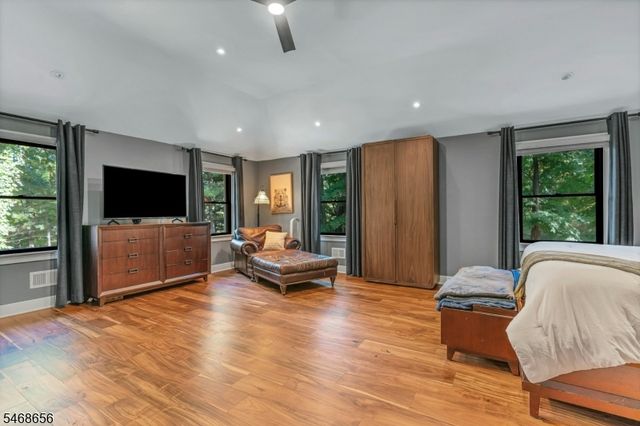 15 SHERWOOD DRIVE, Watchung Boro, NJ 07069