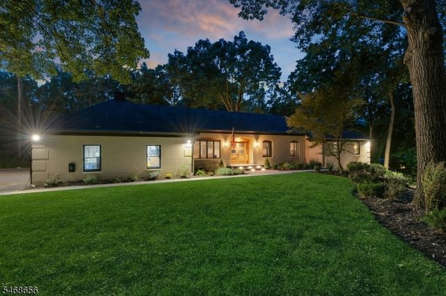 15 SHERWOOD DRIVE, Watchung Boro, NJ 07069