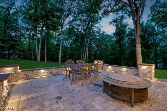 15 SHERWOOD DRIVE, Watchung Boro, NJ 07069