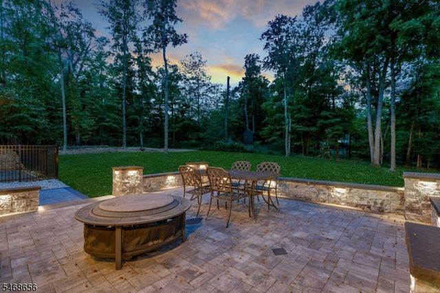 15 SHERWOOD DRIVE, Watchung Boro, NJ 07069