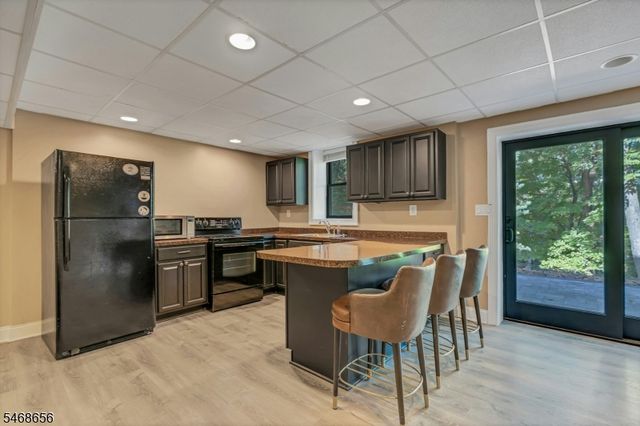 15 SHERWOOD DRIVE, Watchung Boro, NJ 07069
