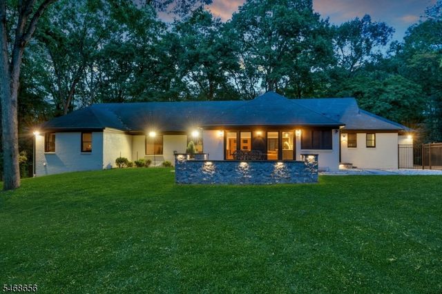 15 SHERWOOD DRIVE, Watchung Boro, NJ 07069