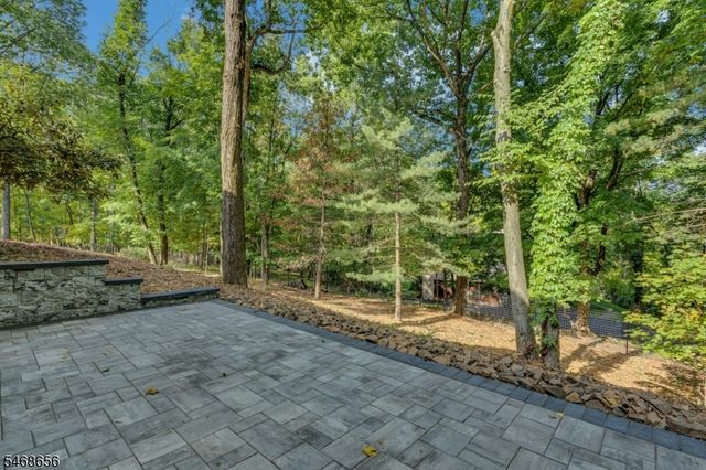 15 SHERWOOD DRIVE, Watchung Boro, NJ 07069