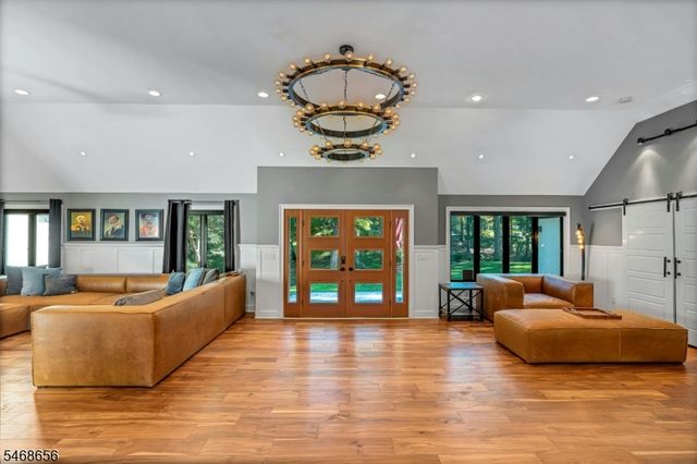 15 SHERWOOD DRIVE, Watchung Boro, NJ 07069