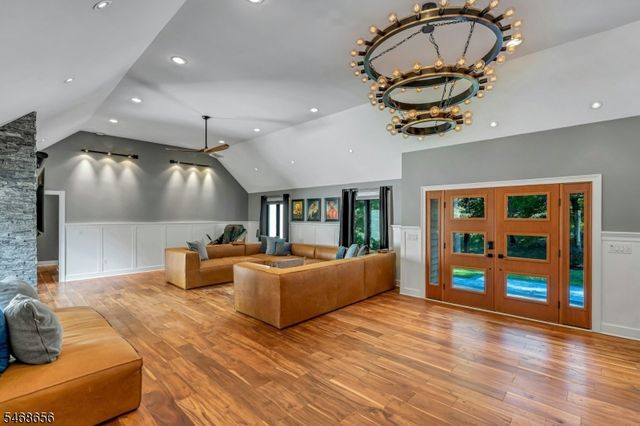 15 SHERWOOD DRIVE, Watchung Boro, NJ 07069