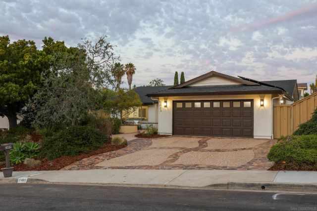 2403 Torrejon, Carlsbad, CA 92009