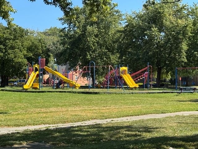 337 W 146th Street, Riverdale, IL 60827
