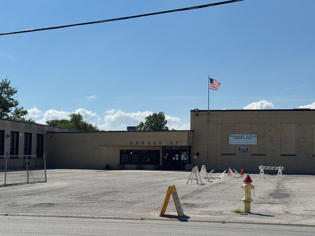 337 W 146th Street, Riverdale, IL 60827