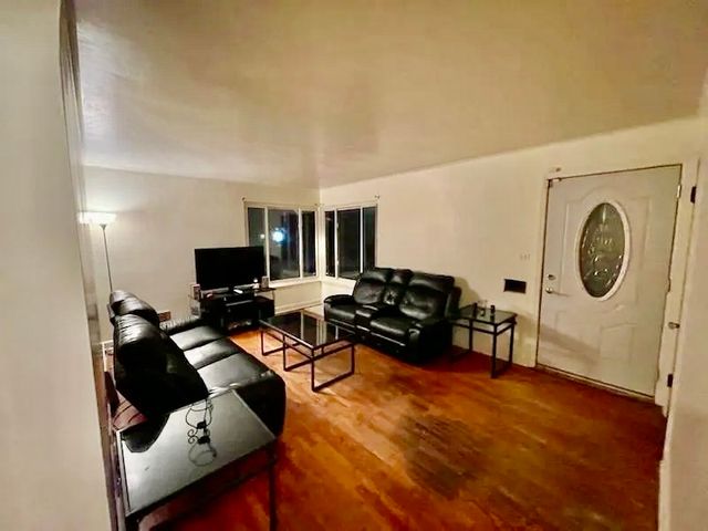 337 W 146th Street, Riverdale, IL 60827