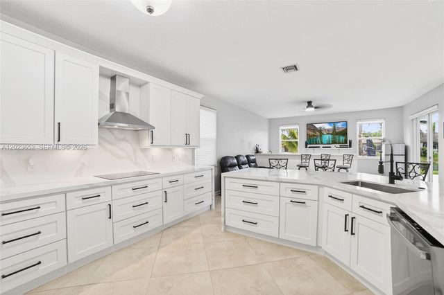 16387 NW 13th St, Pembroke Pines, FL 33028