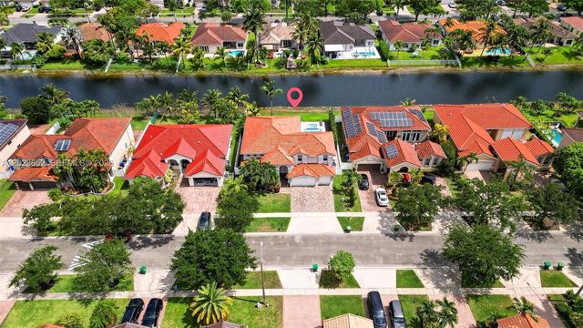 16387 NW 13th St, Pembroke Pines, FL 33028