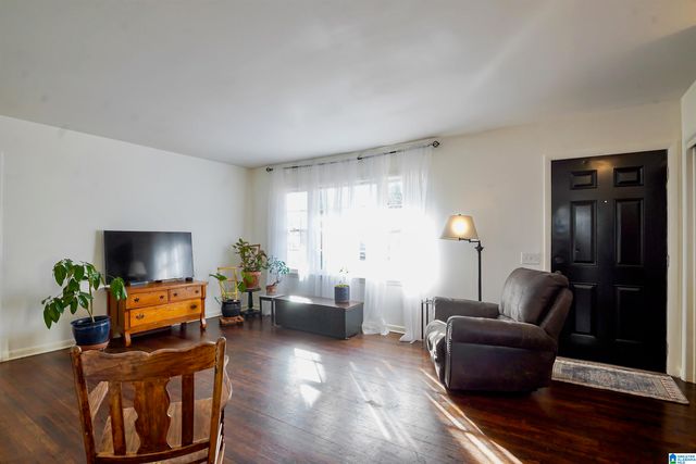 837 WALNUT STREET, Bessemer, AL 35020