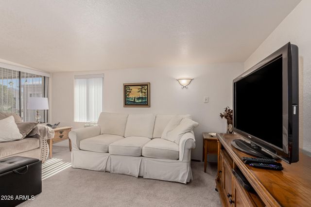 7750 E BROADWAY Road 209, Mesa, AZ 85208