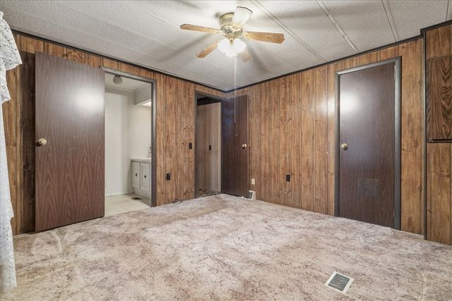 20 Jean St, Rostraver, PA 15012