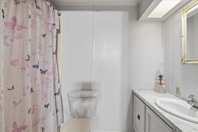 20 Jean St, Rostraver, PA 15012