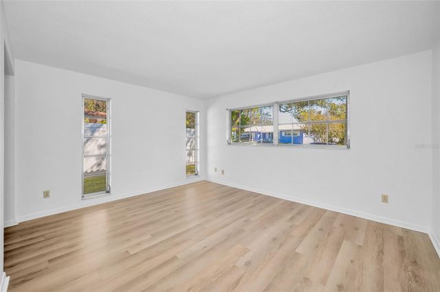 12045 68TH TERRACE, Seminole, FL 33772