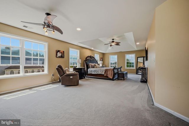 704 RACHEL DR, Franklinville, NJ 08322