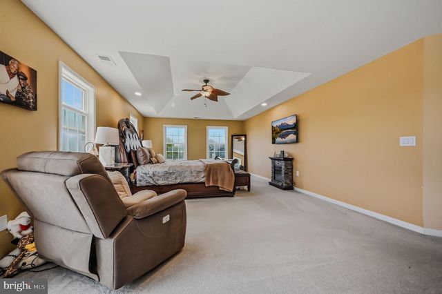 704 RACHEL DR, Franklinville, NJ 08322