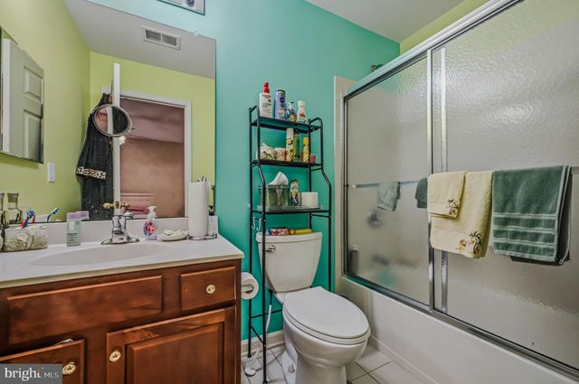 704 RACHEL DR, Franklinville, NJ 08322