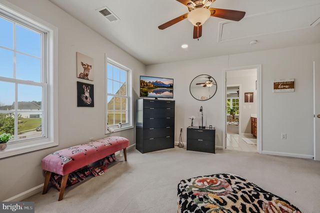 704 RACHEL DR, Franklinville, NJ 08322