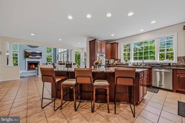 704 RACHEL DR, Franklinville, NJ 08322