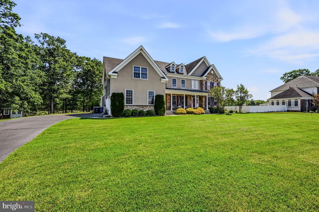 704 RACHEL DR, Franklinville, NJ 08322