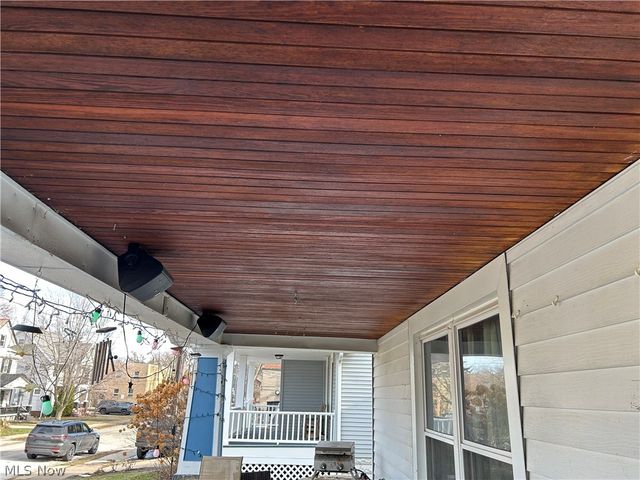 17445 Northwood Avenue, Lakewood, OH 44107