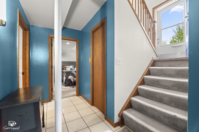 27057 S Woodlawn Avenue, Crete, IL 60417