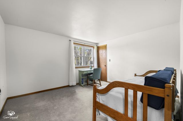 27057 S Woodlawn Avenue, Crete, IL 60417