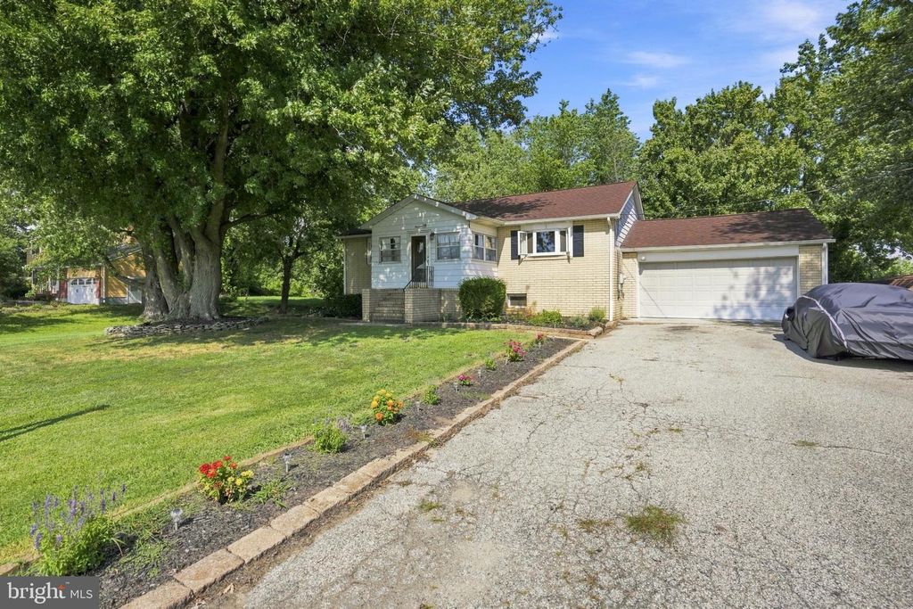 19 S TILBURY RD, SALEM, NJ 08079 — photo 2